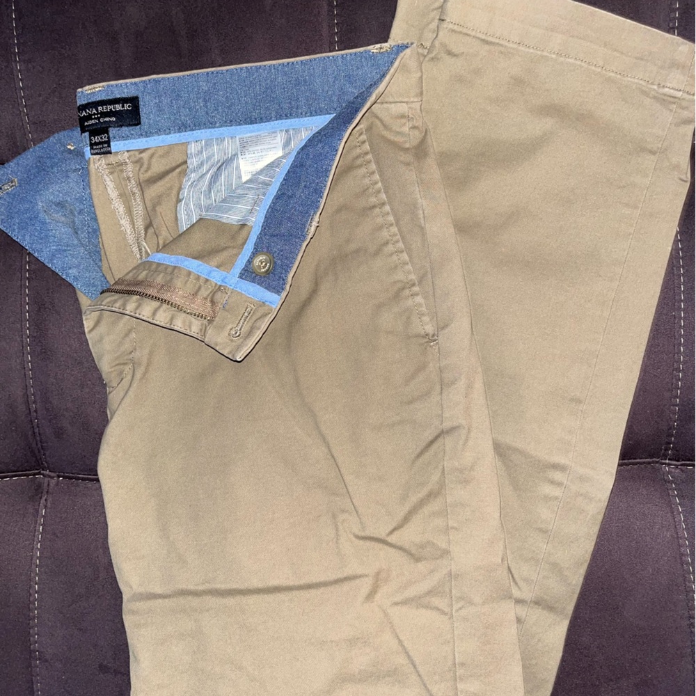 Mens Banana Republic khakis